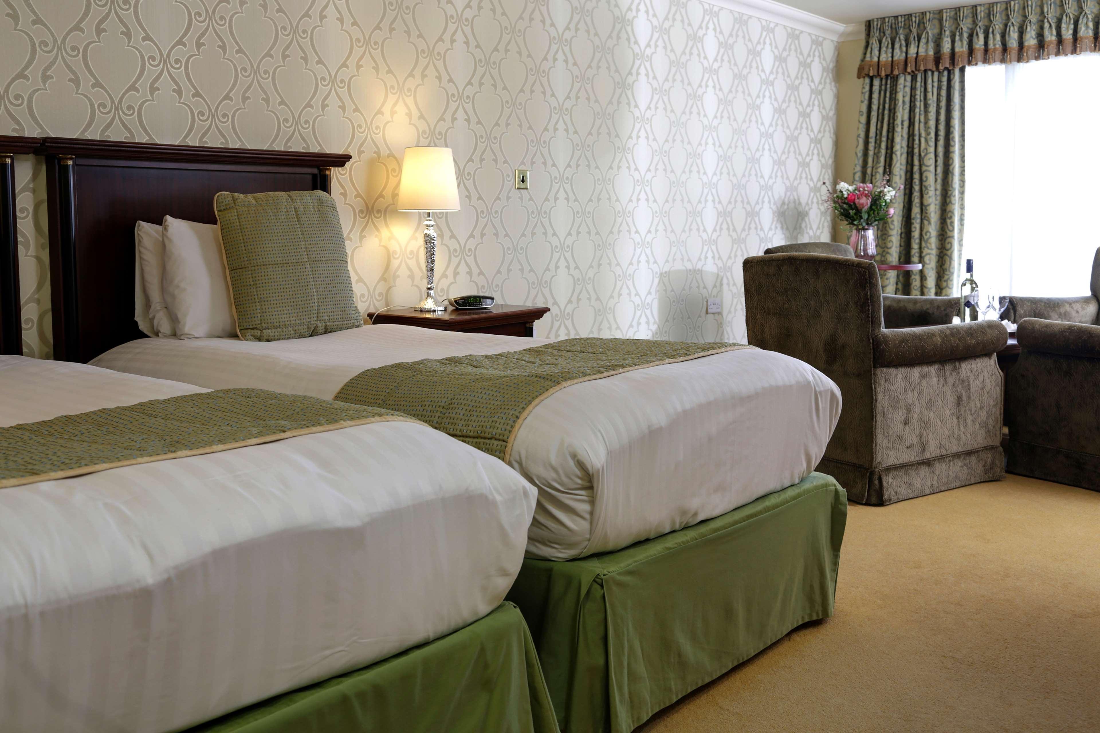 Knights Hill Hotel & Spa King's Lynn Bagian luar foto